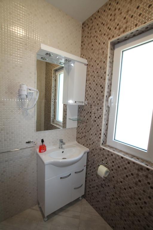 Apartments Marovic تْشيرسيك نوفي المظهر الخارجي الصورة