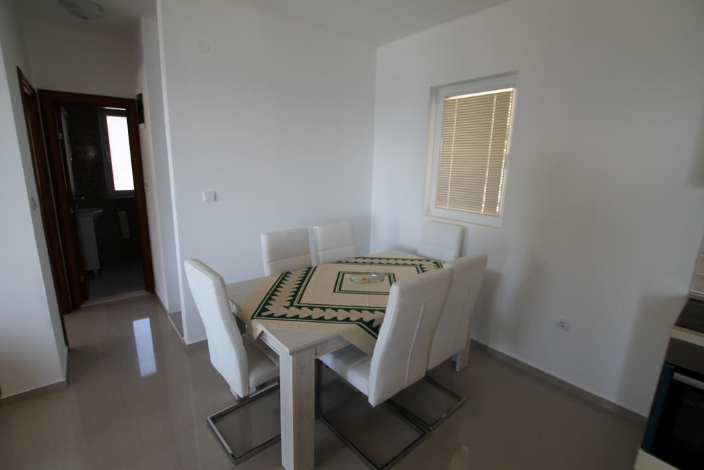Apartments Marovic تْشيرسيك نوفي المظهر الخارجي الصورة