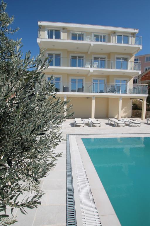 Apartments Marovic تْشيرسيك نوفي المظهر الخارجي الصورة